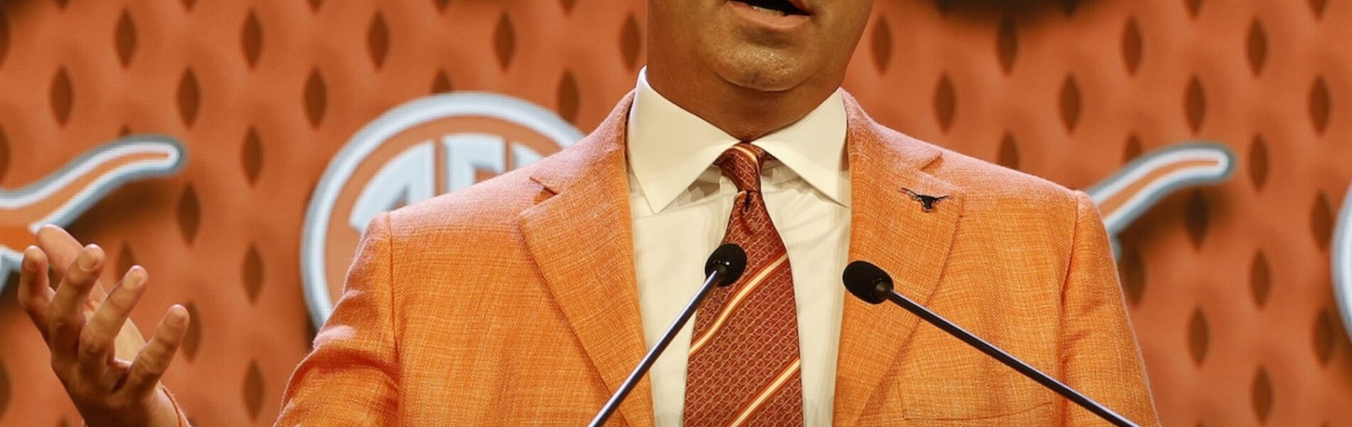 Steve Sarkisian on Texas: “We’re Not a Finished Product, But We’re Improving”