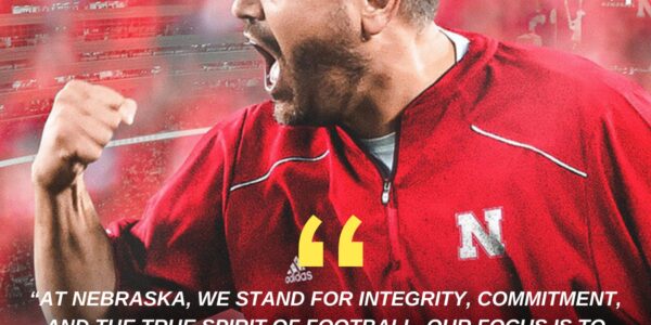 BREAKING NATIONAL EARTHQUAKE 💥🏈: A shocking NFL celebration mocking Charlie Kirk’s de@th — a close ally of the U.S. President — has sparked outrage at the White House. The President declared “there are only two genders,” hinted at banning LGBT symbols in sports, and called for an investigation into hidden anti-Kirk messages, turning the NFL into the epicenter of a fierce cultural–political war. The Green Bay Packers, dragged into the storm after one of their players was linked to a controversial gesture, now face massive pressure as coaches argue over protecting the team’s image while players’ morale collapses under the fear of probes, bans, and an uncertain league future.