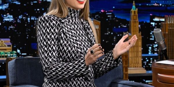 Travis Kelce’s Fiancée to Light Up Jimmy Fallon Live on October 6: A Night Fans Won’t Forget