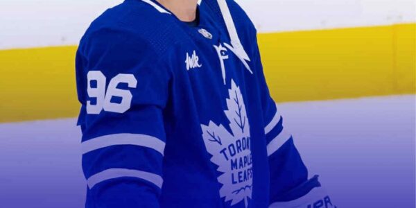 Former Maple Leafs Forward Surprisingly Lands on Waivers Ahead of Season Opener