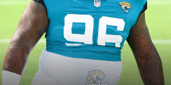 BREAKING NEWS: Jaguars defensive standout Khalen Saunders has announced he plans to retire within the next year, admitting he wants to step away “before my body can no longer give its all.” With one final showdown at EverBank Stadium in his farewell season, Saunders is officially signaling the closing chapter of one of the most impactful defensive careers in Jacksonville Jaguars history.