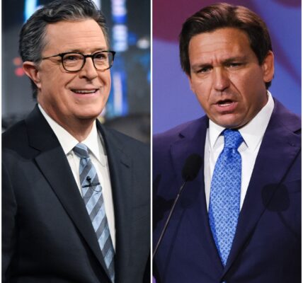 THE CLASSROOM WENT QUIET — AND HE DID TOO. Governor Ron DeSantis walked onto The Late Show set with a confident smile, prepared for a straightforward media moment
