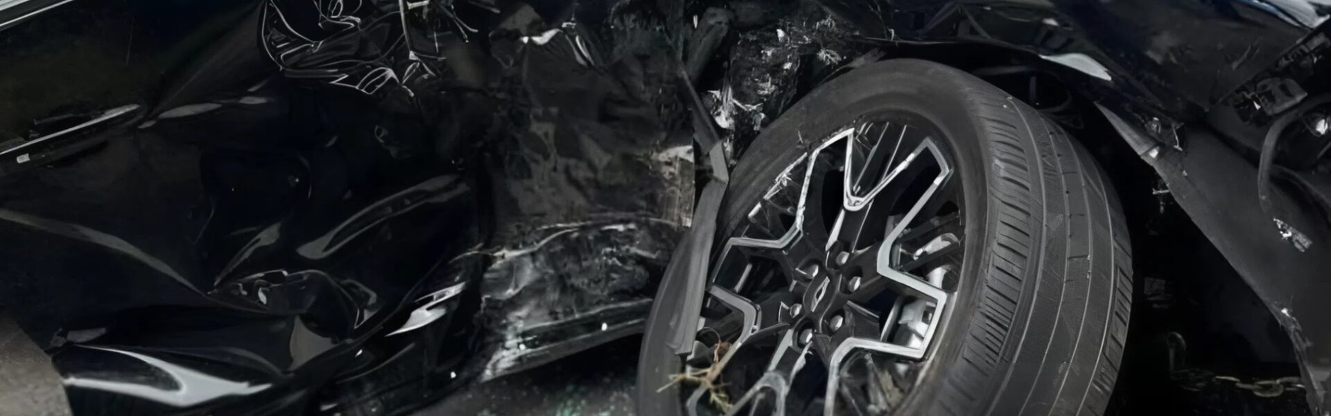 NASCAR in Shock: Daniel Suárez’s Wife Julia Piquet Involved in Terrifying High-Speed Crash — “It Could Have Ended Very Differently,” Driver Says