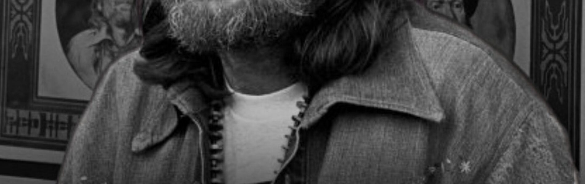 Willie Nelson’s First #1: How “Blue Eyes Crying in the Rain” Launched a Country Music Legend