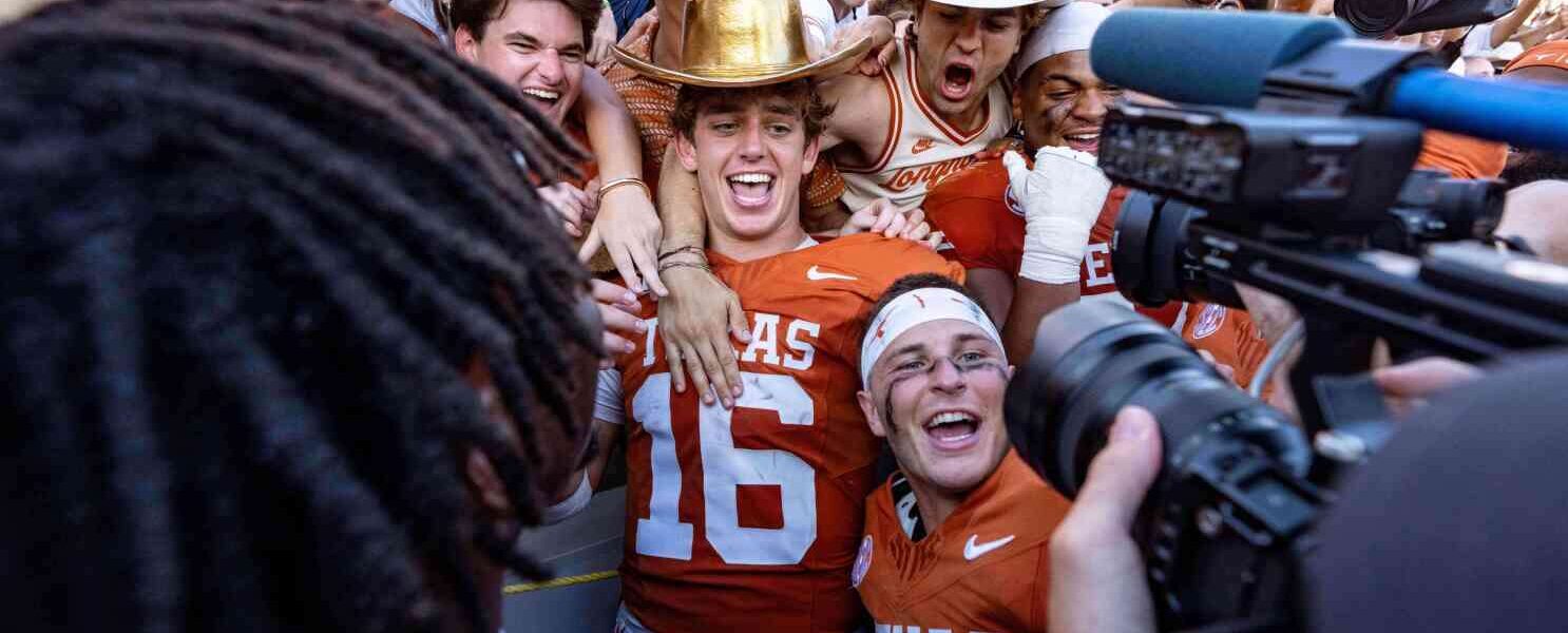 BREAKING NEWS: Texas Longhorns Rise Again — Arch Manning Leads a Statement Win, Simmons Reawakens, and Team Faces Shake-Up as Will Stone Departs