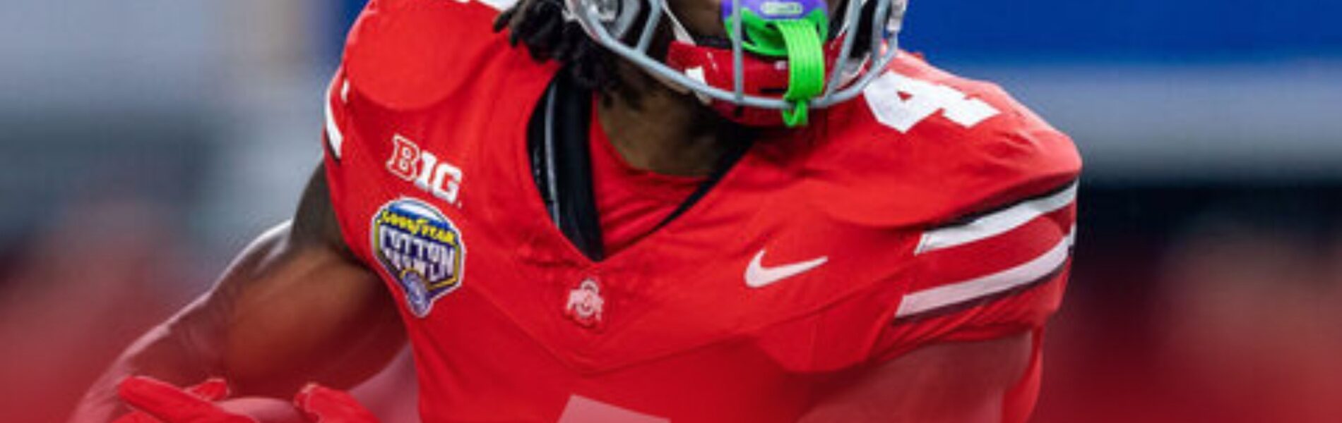 “A Quiet Hero”: Jeremiah Smith Secretly Pays Off Student Loans for Dozens of Ohio State Graduates — No Cameras, No Credit, Just Compassion