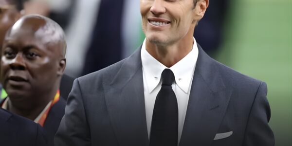 Breaking News: Tom Brady officially appointed as new Executive Director of the Philadelphia Eagles after months of internal discussions