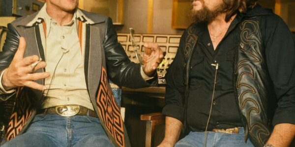 Fish Don’t Wear Watches” — The Day Jerry Reed Borrowed Waylon Jennings’ Truck and Returned with a Lesson for Life