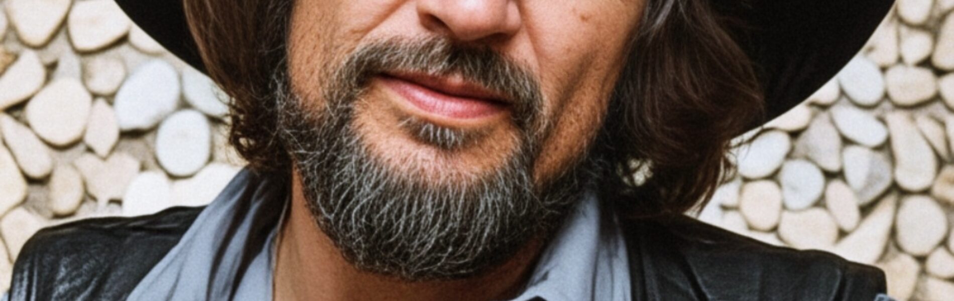 “You’re Gonna Wonder About Me” — A Heartfelt Confession from Waylon Jennings