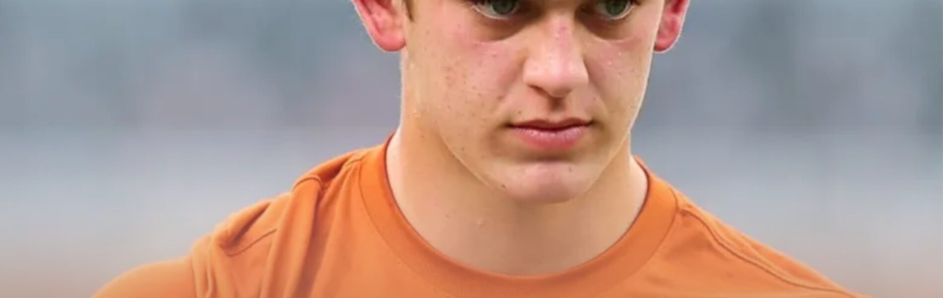 🔥 CONTROVERSY ERUPTS: Anonymous SEC Coach Takes a Shot at Arch Manning — “If He Throws Bad, He’s the Worst. If He Throws Good, He’ll Win the Heisman.”