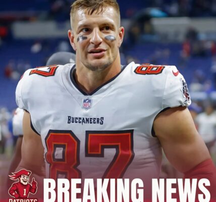 NFL Bombshell: New England Patriots Make Shocking Contract Offer to Legend Rob Gronkowski