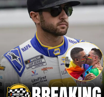 20 MINUTES AGO 🔥 Chase Elliott just dropped a bombshell that’s shaking NASCAR to its core. The fan-favorite driver announced he will boycott NASCAR’s upcoming “Pride Night,” declaring that “racing should be about skill, speed, and respect — not politics or social statements.” 🏁💥 His words sent shockwaves through the sport — fans instantly split down the middle. Some praised him for “standing for tradition,” while others accused him of “turning his back on inclusion.” But what truly blew up the internet was Denny Hamlin’s fiery response just minutes later. Their exchange has now ignited what many are calling “the biggest cultural clash in NASCAR history.” ⚡🔥-disss
