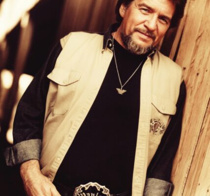 Waylon Jennings - Heartaches By the Number