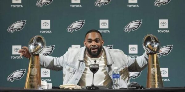 Eagles EDGE "Loses" Starting Reps as Legend Brandon Graham Returns — Response Makes Fans Reflect
