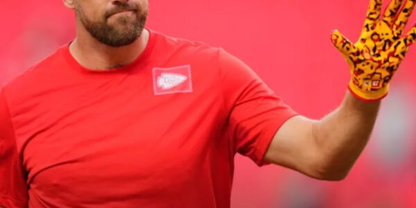 BREAKING NEWS: Travis Kelce Signs Record-Breaking $200 Million Contract After Chiefs’ Dominant Victory — A Deal That Shakes the NFL to Its Core