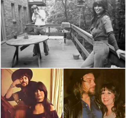 Jessi Colter Shares Heartfelt Story of Life with Waylon Jennings in Their Cozy Home