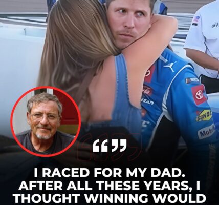 HEARTBREAK IN VICTORY LANE: Denny Hamlin’s Emotional Message to His Ailing Father After Losing the NASCAR Championship 💔🏁