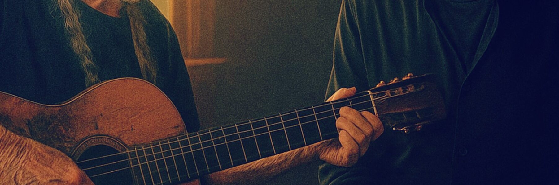 When the news spread that Kris Kristofferson’s memory was fading, Nashville grew quiet. One morning, a familiar tour bus rolled up his long driveway — Willie Nelson’s old silver eagle...