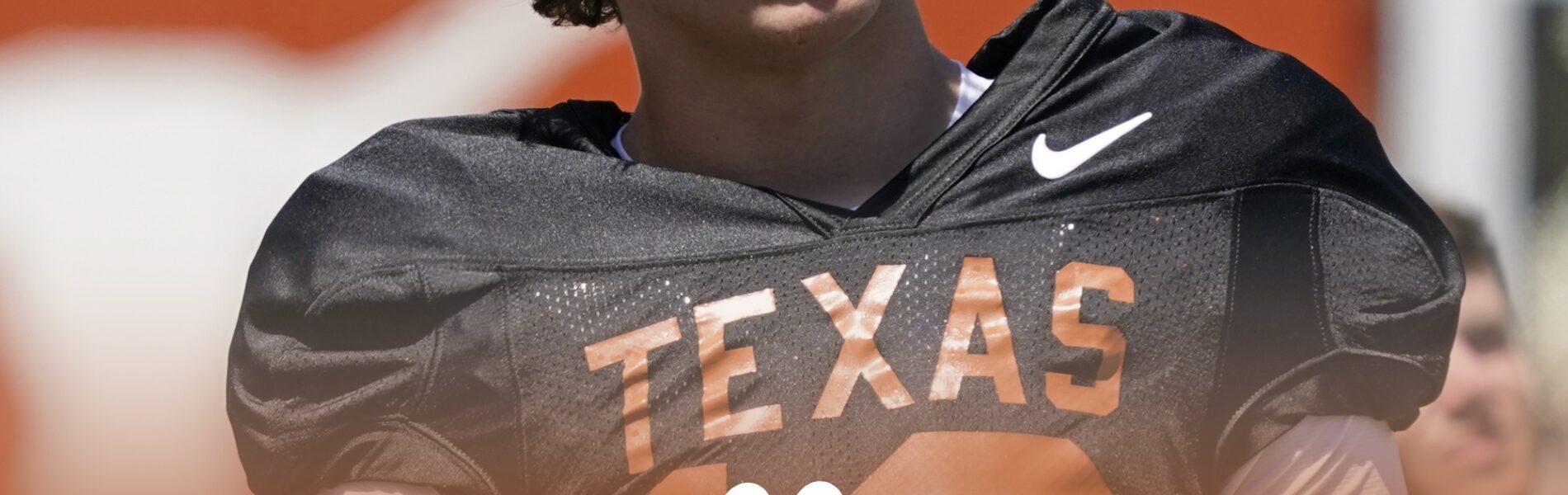 BREAKING: ARCH MANNING DEFIES COACH STEVE SARKISIAN — RUSHES TO HOSPITAL TO VISIT INJURED TEAMMATE MICHAEL TAAFFE IN HEART-STOPPING TEXAS LONGHORNS DRAMA 🏈💔