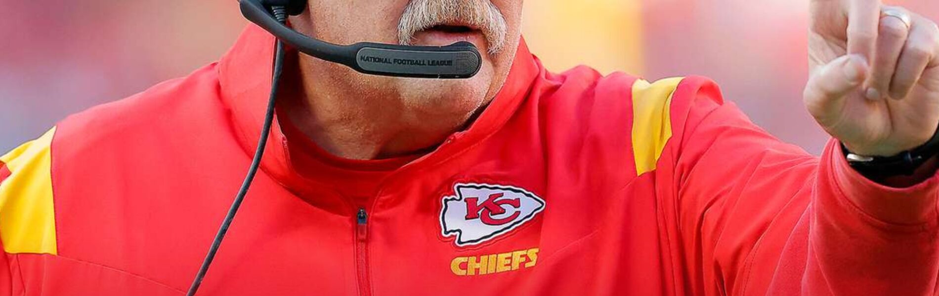 🏈 PATRICK MAHOMES’ SECRET WEAPON LEAVES NFL LEGENDS IN AWE — ANDY REID AND TROY AIKMAN REACT: “YOU CAN’T COACH WHAT HE HAS — IT’S A GIFT.” 🔥