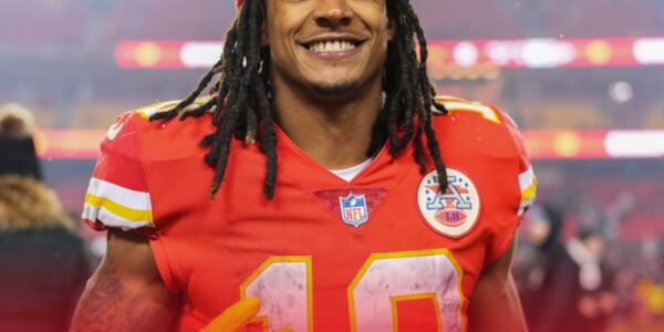 🔥 BREAKING NEWS: ISIAH PACHECO SHOCKS NFL — OFFERS PAY CUT TO STAY WITH THE CHIEFS, BUT WHAT MANAGEMENT TOLD HIM NEXT LEFT EVERYONE STUNNED 🏈❤️