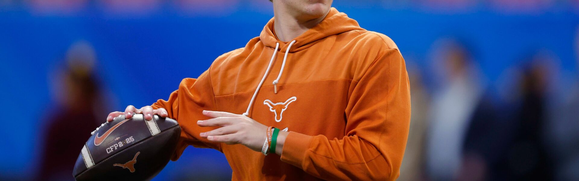 BREAKING NEWS: Tim Tebow’s Powerful Defense of Arch Manning — Why the Texas Rookie Deserves Patience, Not Pressure