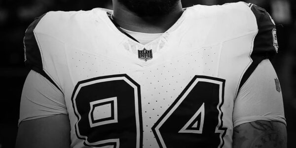 💔 HEARTBREAK IN THE NFL — REMEMBERING MARSHAWN KNEELAND AND THE STRENGTH HE LEAVES BEHIND