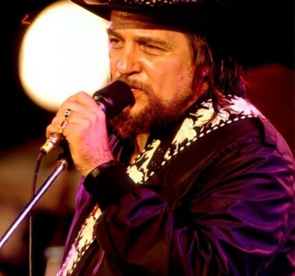 Rolling Free: Waylon Jennings’ “Chevy Van”