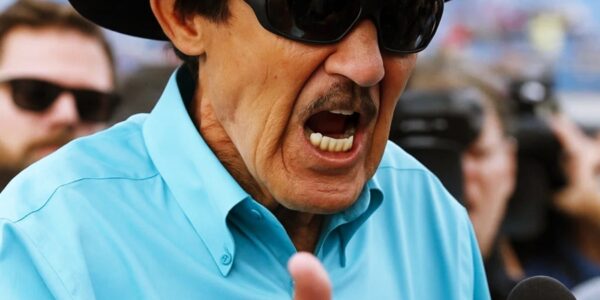 🛑 After 60+ years, Richard Petty walks away from NASCAR — accusing one driver of “ruining everything.”