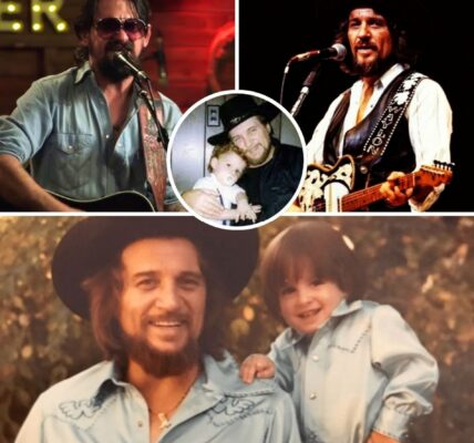 EMOTIONAL MOMENT: At 46, Shooter Jennings Was Visibly Overwhelmed as He Performed One of His Father’s Most Haunting and Powerful Songs