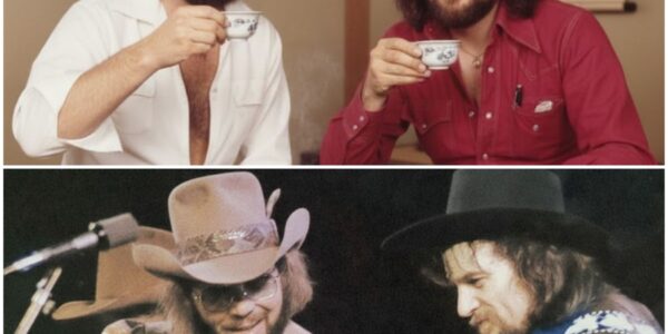 WHEN OUTLAWS COLLIDED: Waylon Jennings and Hank Williams Jr. Set the Stage on Fire With “Mind Your Own Business” and “The Conversation”