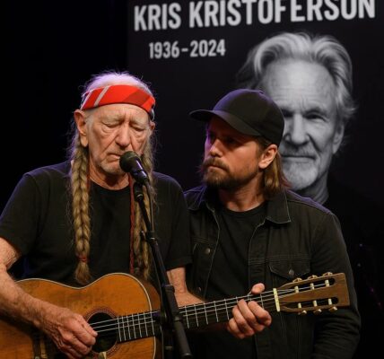 A Highwayman’s Farewell: Willie Nelson Mourns Kris Kristofferson