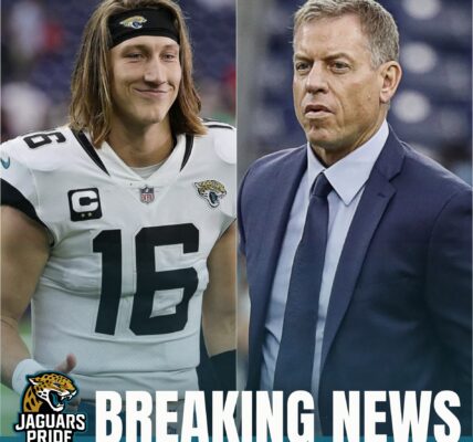Troy Aikman Fiercely Criticizes the Jacksonville Jaguars for Disrespecting Trevor Lawrence — “This Is No Way to Treat a Future Star”