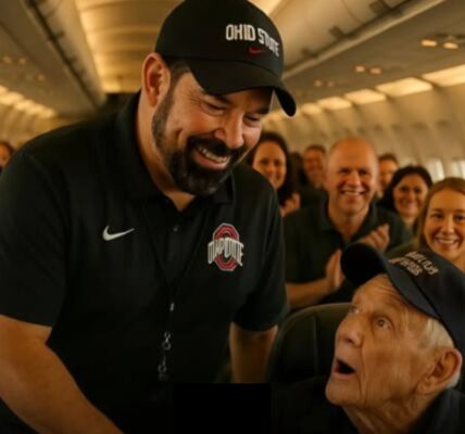 A Quiet Gesture at 30,000 Feet: The Day a Coach Turned a Routine Flight Into a Lesson in Humanity
