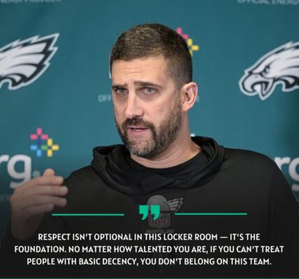 BREAKINGNEWS: Rookie shocker in Philadelphia — Eagles coach sidelines new player after disrespectful incident with team staff member