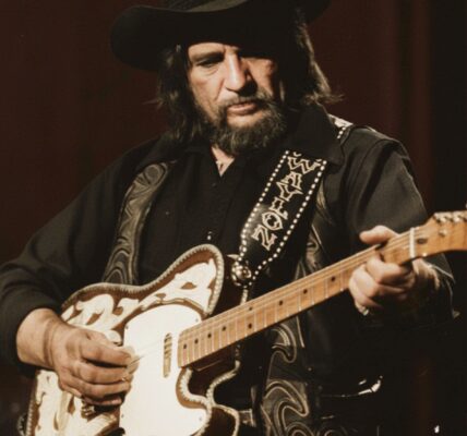 Six Strings Away – Waylon Jennings: A Lonely Song, Played in the Key of Goodbye