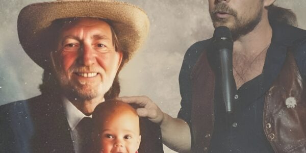 THE SONG WILLIE WROTE THE NIGHT LUKAS WAS BORN — FINALLY SUNG TOGETHER 36 YEARS LATER