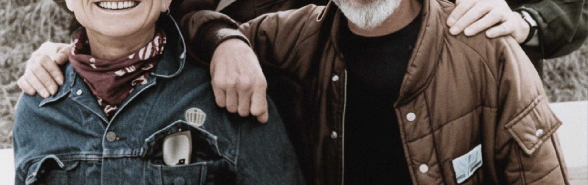 The Highwaymen(Kris, Waylon, Willie and Johnny) – Two Stories Wide