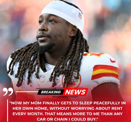 BREAKINGNEWS Kareem Hunt shocks Kansas City by using first NFL paycheck to buy his mother a home