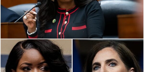 ABSOLUTE CARNAGE: MAGA CLOWN PUBLICLY OBLITERATED As Jasmine Crockett RIPS Into Him With FACTS He Can’t Even Spell