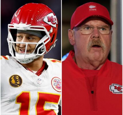 A Quiet Moment, A Loud Message: The Photo That Captures the True Soul of the Kansas City Chiefs