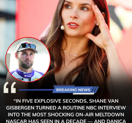 Shane van Gisbergen roared like thunder, making Danica Patrick pale and the entire studio fall into deathly silence in just 5 seconds.