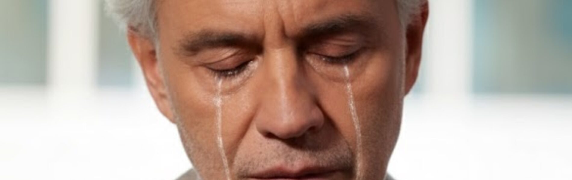 Andrea Bocelli: 30 Years of a Legacy That Defies Judgment