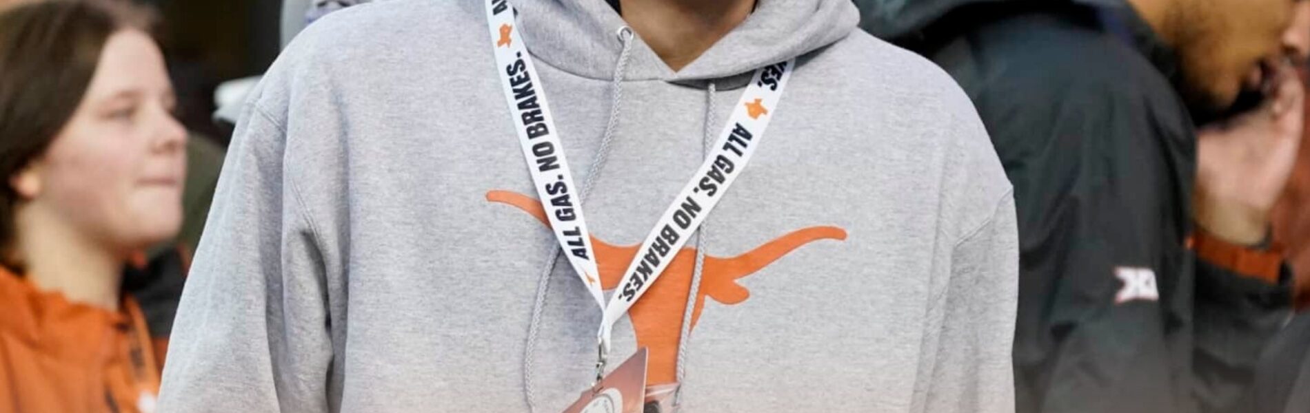 BREAKING NEWS: Arch Manning Sends Shockwaves Through Texas Football With Explosive Locker-Room Ultimatum