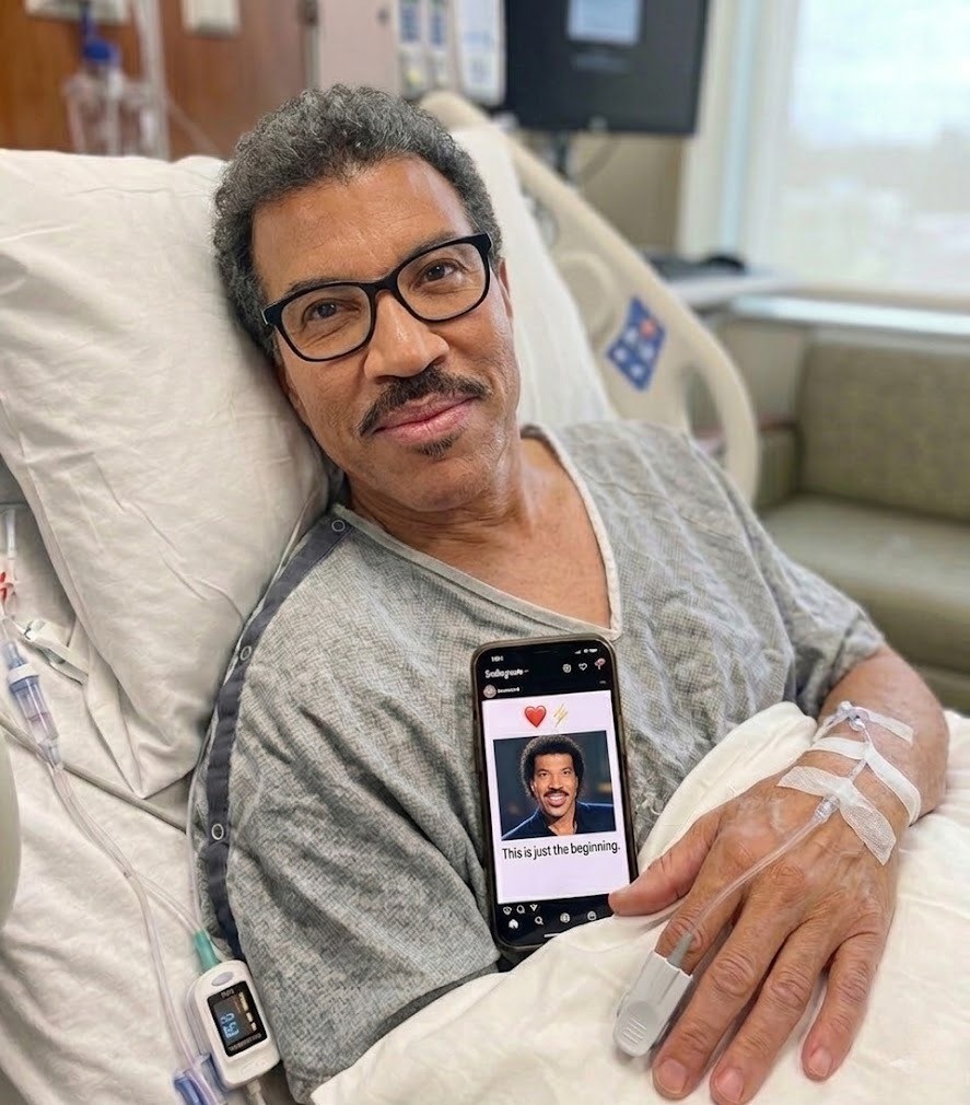 The music community is coming together to support Lionel Richie — a beloved global music icon — sending love, prayers, and strength as he faces serious health challenges.